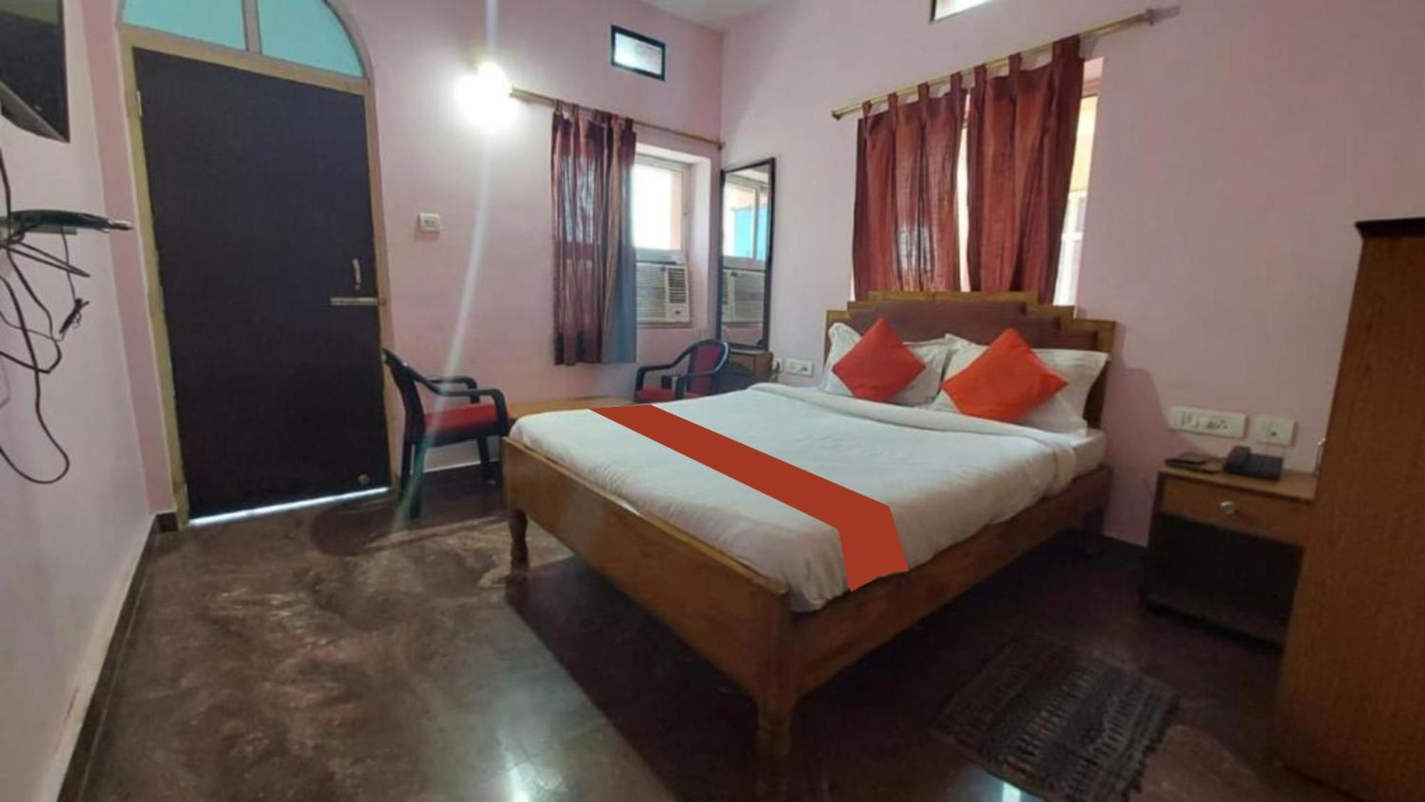 Hotel Planet9 Puri Official Экстерьер фото